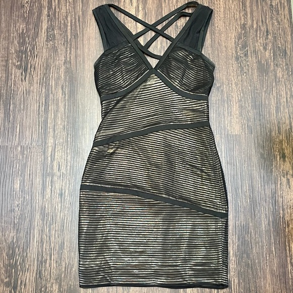 BCBGMaxAzria Dresses & Skirts - BCBG Dress